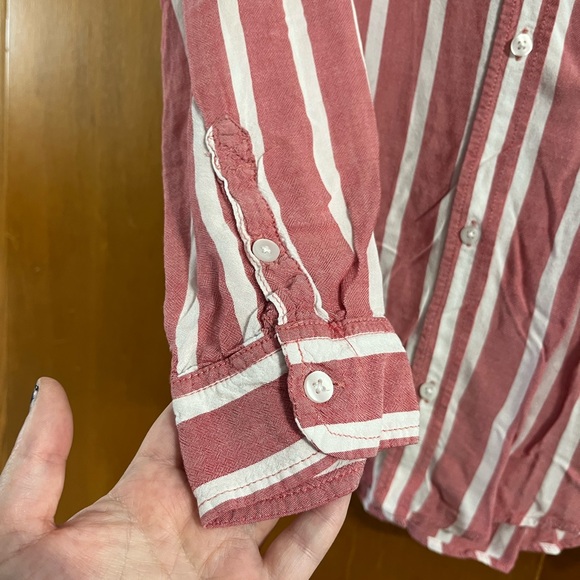 American Eagle Oversize Fit Red and White Stripe Long Sleeve Button Down Blouse - Picture 6 of 8